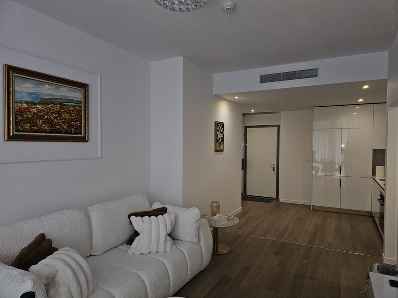 Floreasca UpSite by Atenor, 3/25, imobil 2025, parcare + boxa subsol